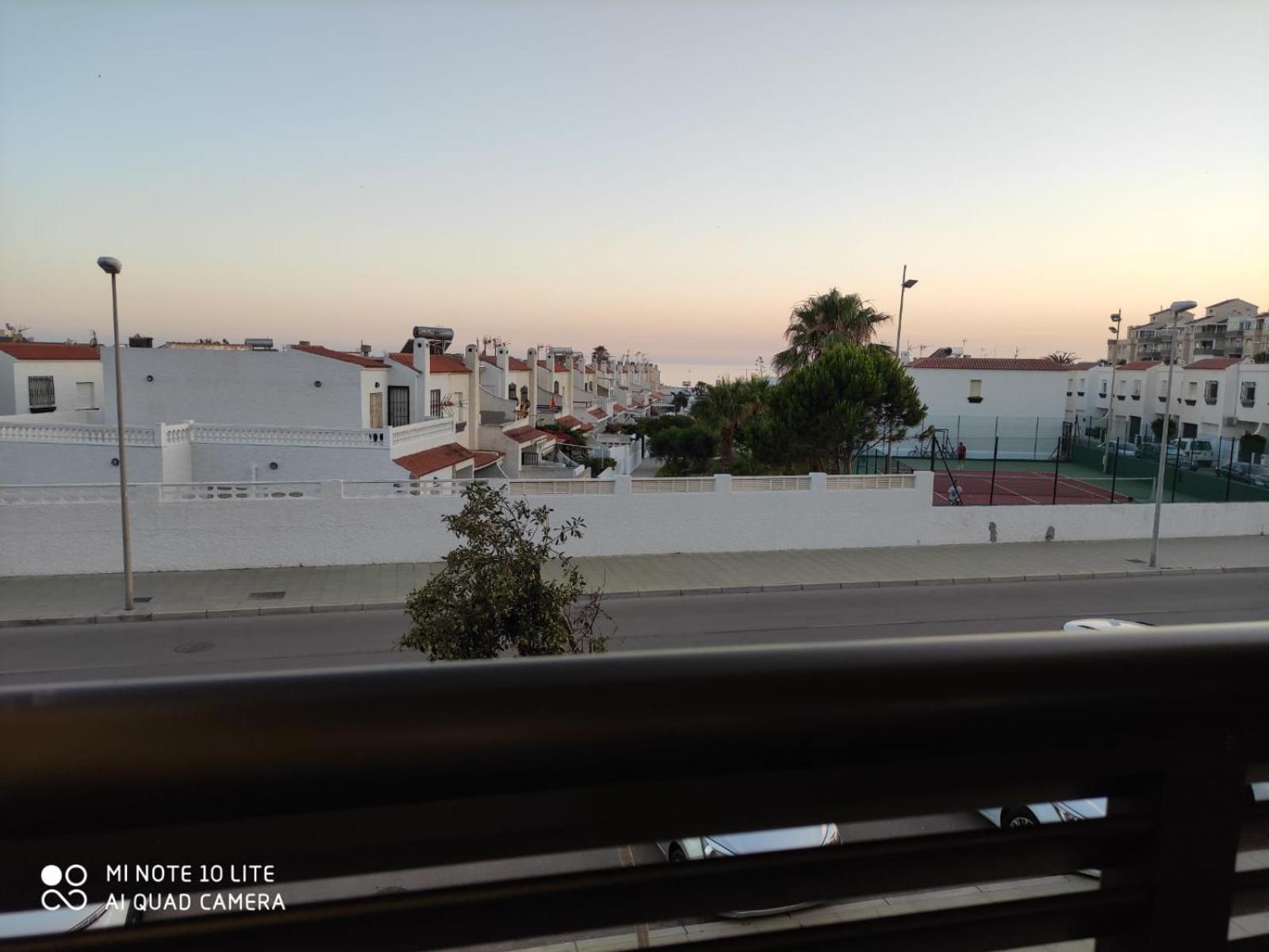 Appartamento La Burbuja Almería Esterno foto